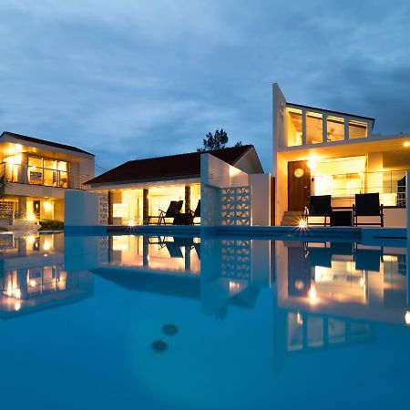 Keiki Beachhouse & Cafe Hotel Nakijin Luaran gambar