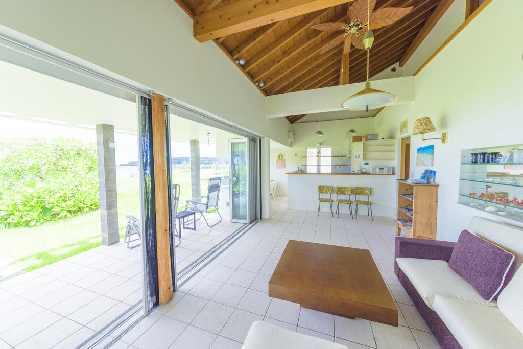 Keiki Beachhouse & Cafe Hotel Nakijin Luaran gambar