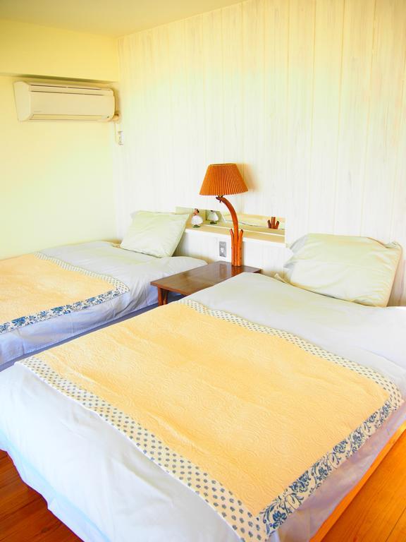 Keiki Beachhouse & Cafe Hotel Nakijin Luaran gambar