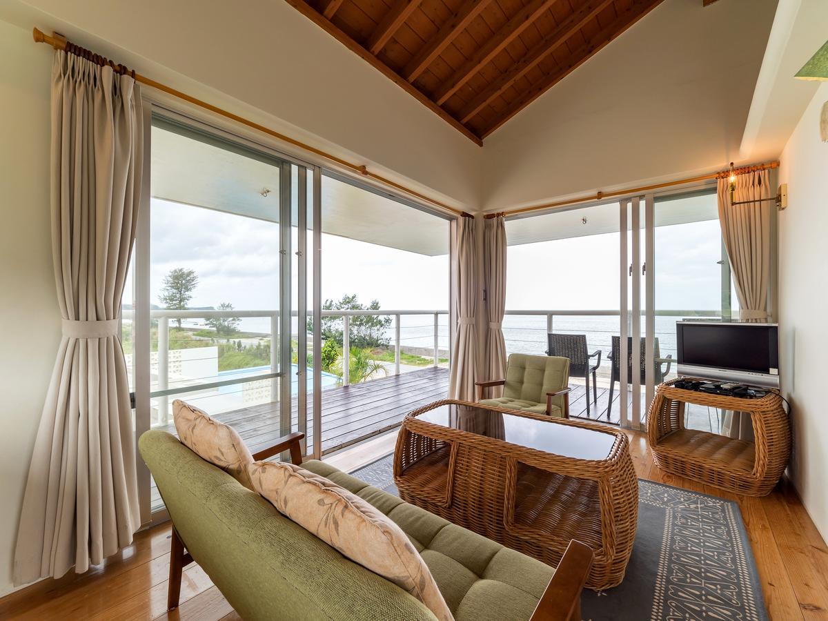 Keiki Beachhouse & Cafe Hotel Nakijin Luaran gambar